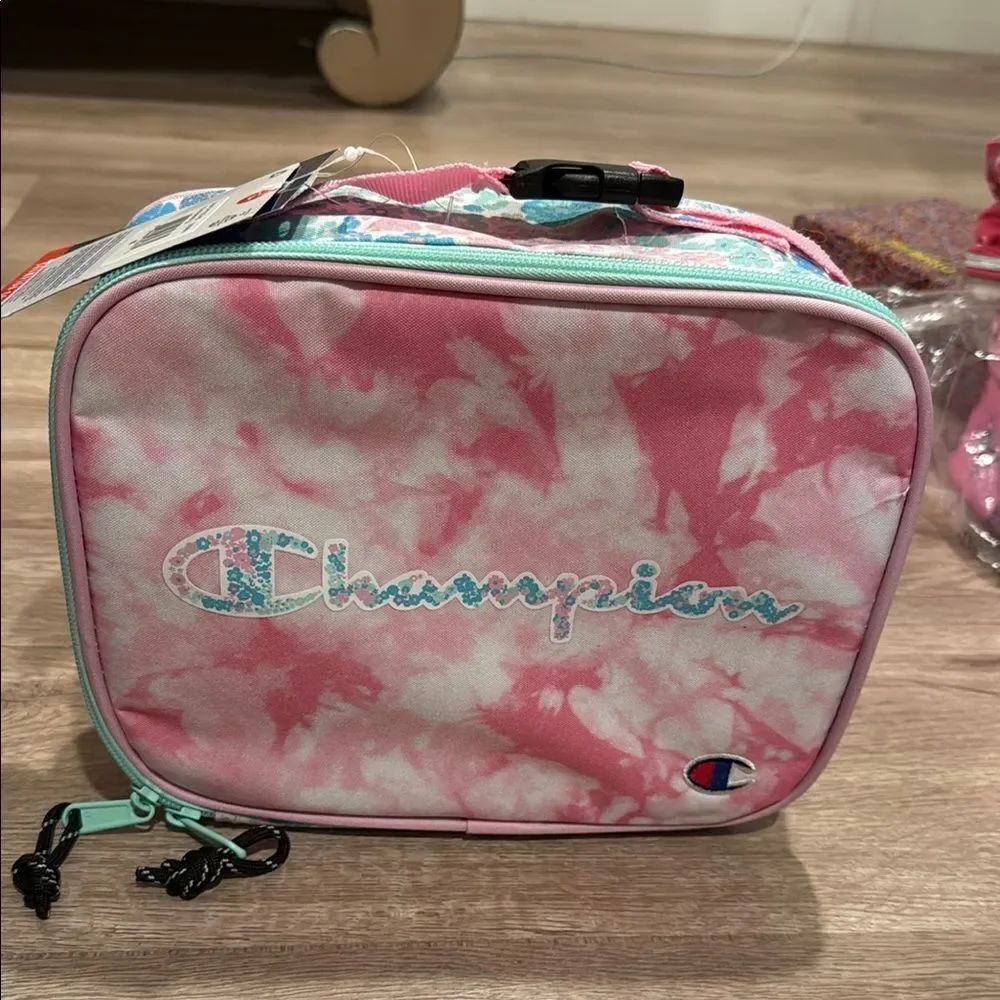 ✅Last deal ✅Champion Pink Tie-Dye Lunch Bag